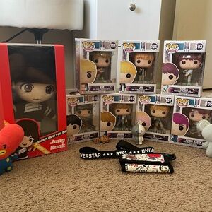 Funko Pop BTS and BT21 plush